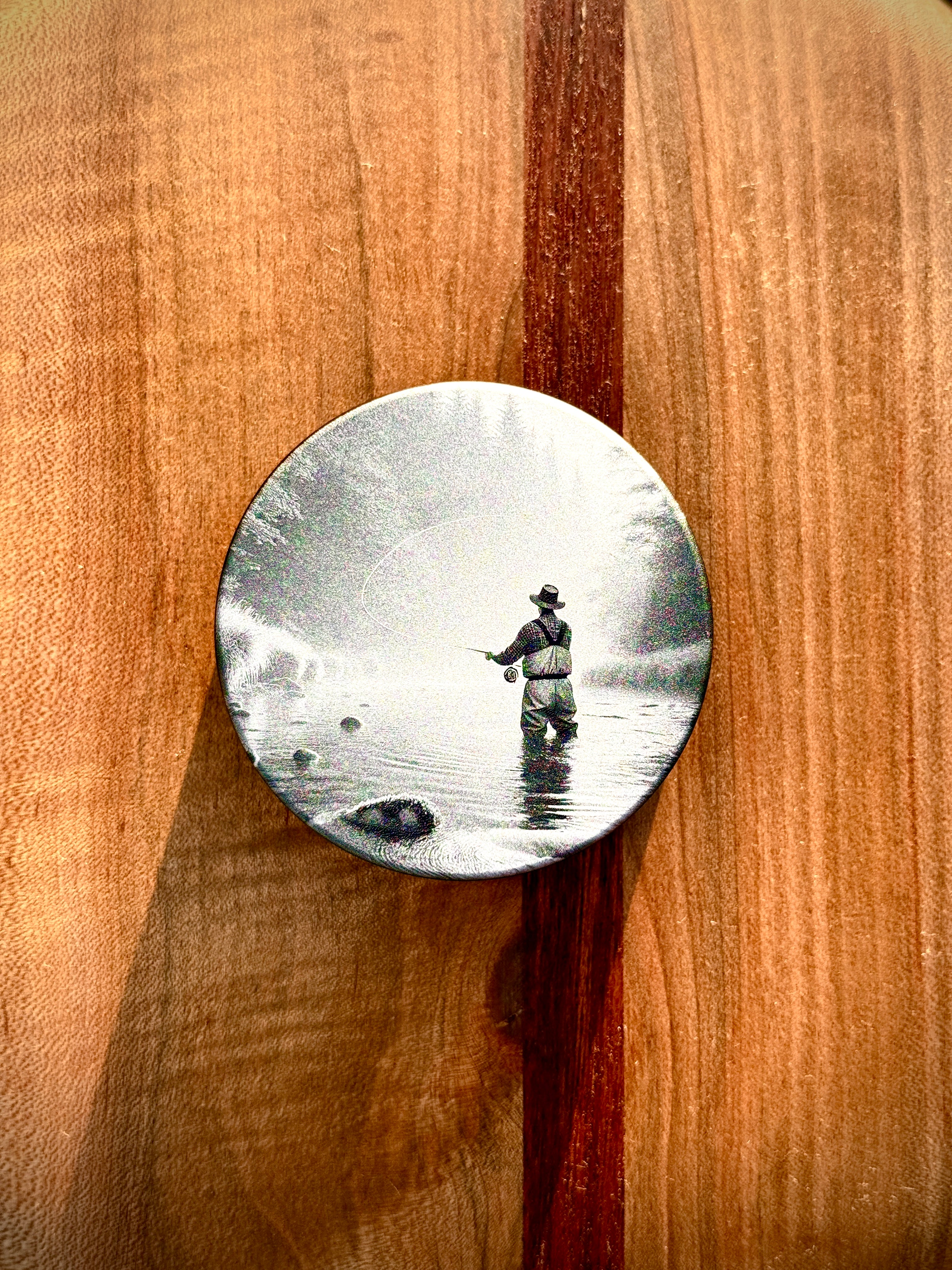 Metal Zyn Can for nicotine pouches with Fly fishing engraved design. With integrated bottle opener. 